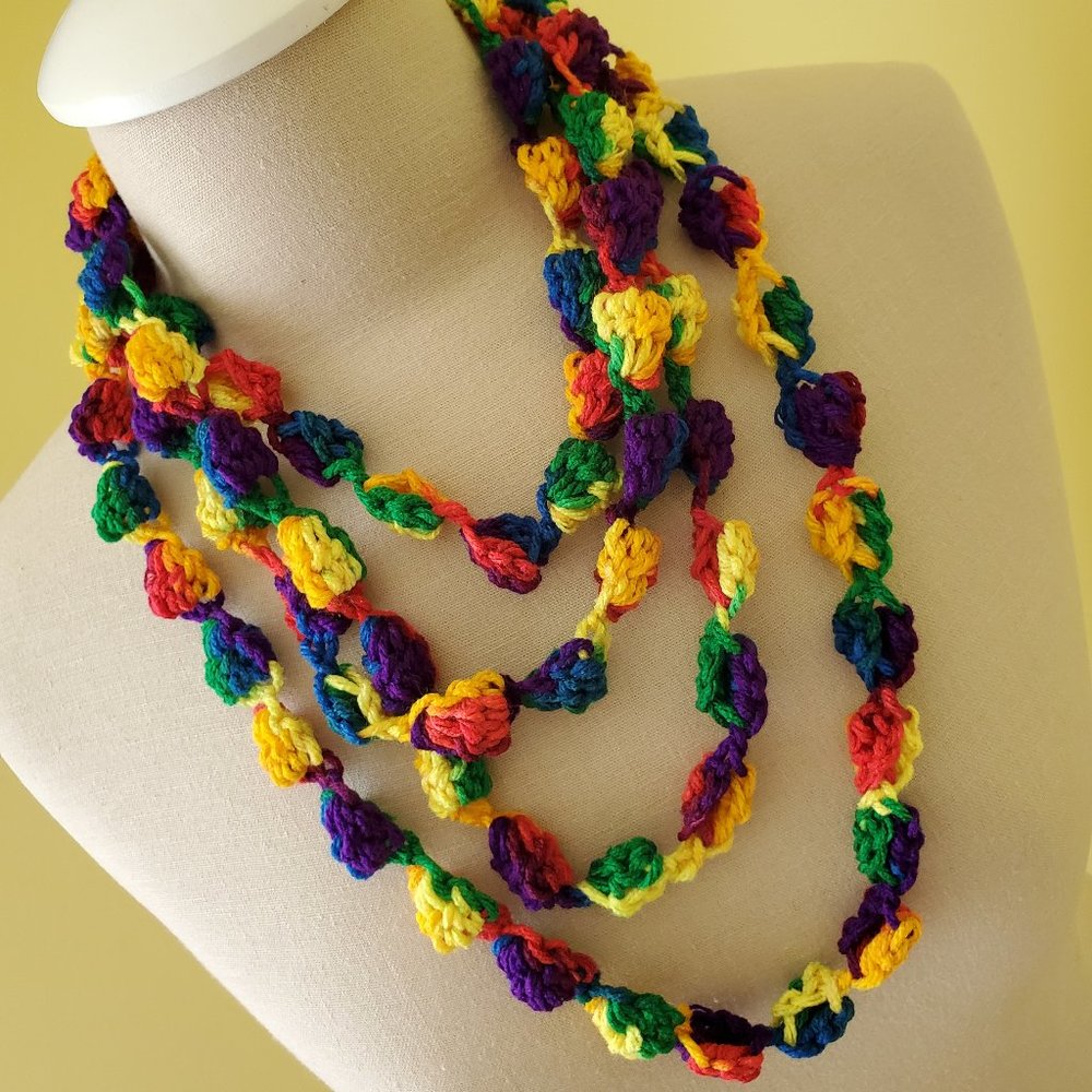 Crochet Tie Dye Bobble Necklace/New